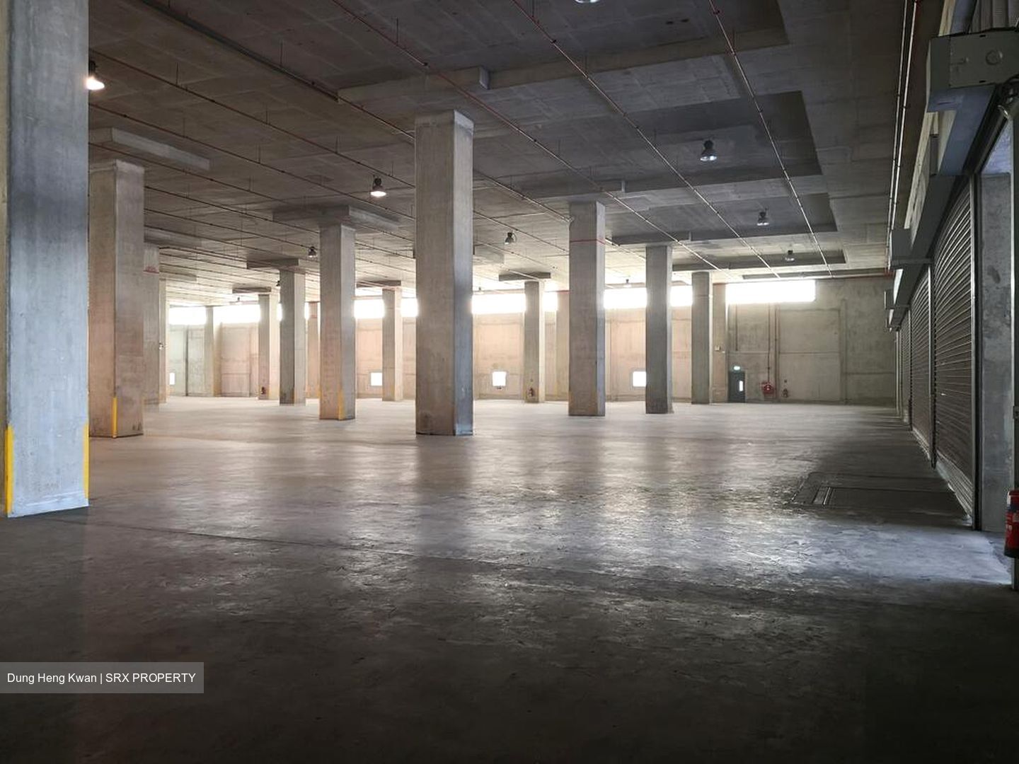 Tang Logistics Centre (D16), Warehouse #577724101